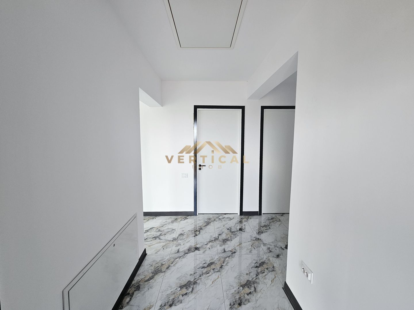 Casa parter 3 camere cu teren 340 mp - com Berceni - Poză 6