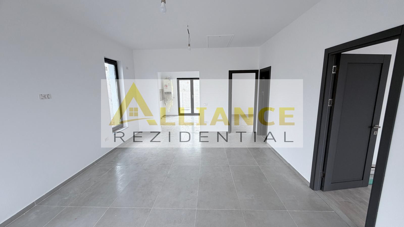 Casa Individuala - 3 camere - 1 baie - 250mp teren - Poză 4