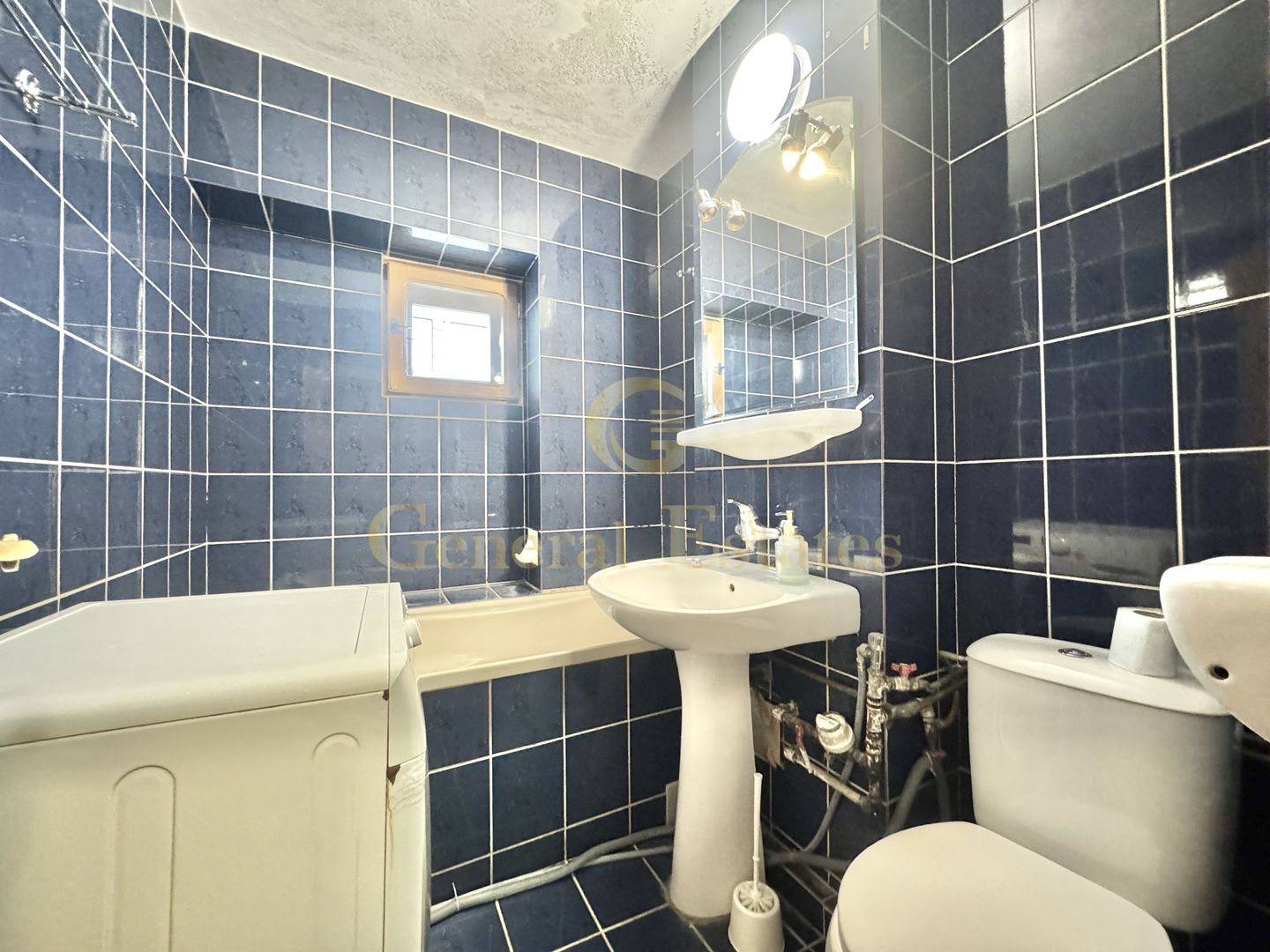 Spre Vânzare apartament cu 3 camere, în Centru, Păcurari - Poză 9