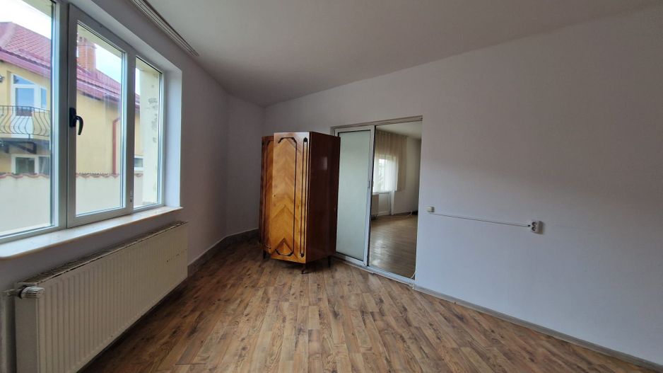 Casă spațioasă de închiriat – Valea Mare, Ștefănești, 2 km de Pitesti - Poză 13