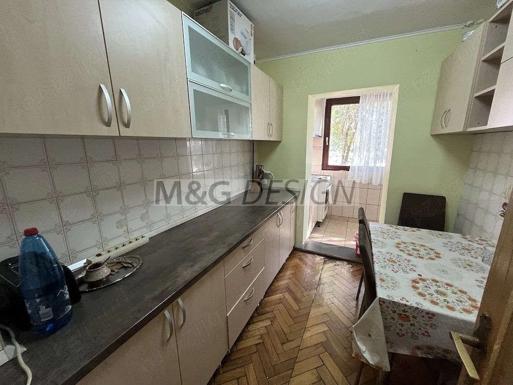 Apartament 3 camere  zona Lipovei - Poză 3
