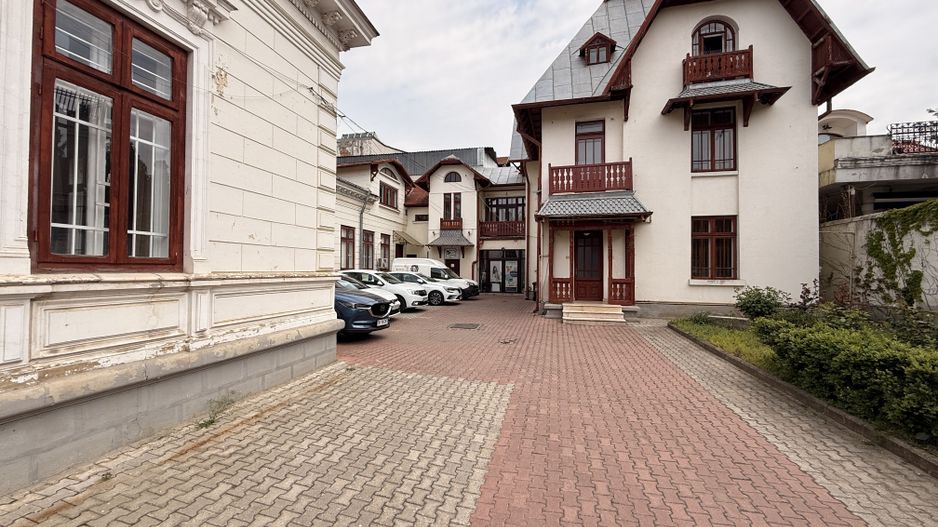 Vila Ultracentrala Monument Istoric restaurat - 12 locuri parcare - Poză 31