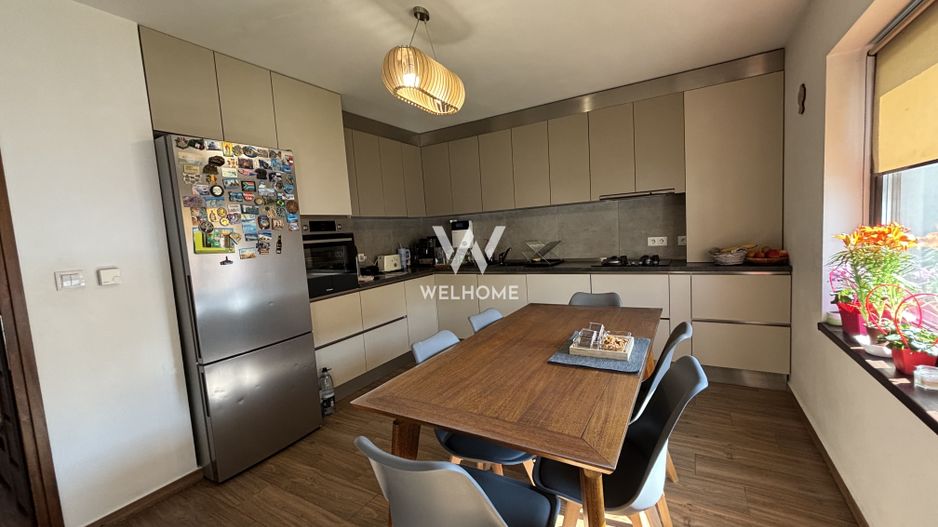 Casa generoasa LA CHEIE, curte 200 mp in Selimbar - Poză 22