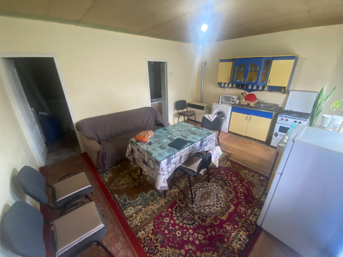 Casa de vanzare zona Chetani - Poză 4