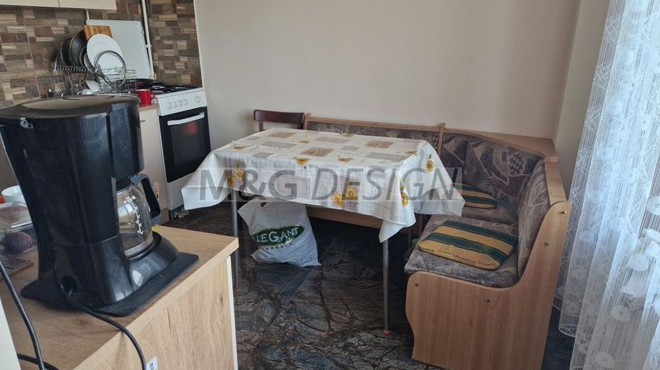 Apartament 4 camere cu scara interioara - Poză 9