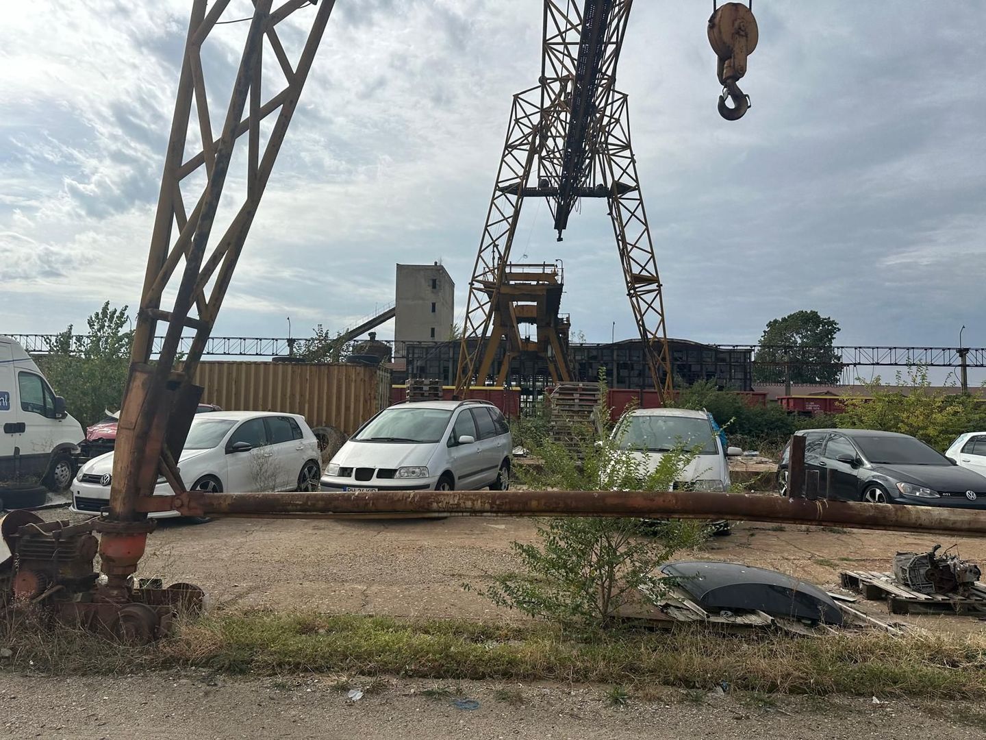 Platformă Industrială cu Cale Ferată si Infrastructură Completă - Poză 18