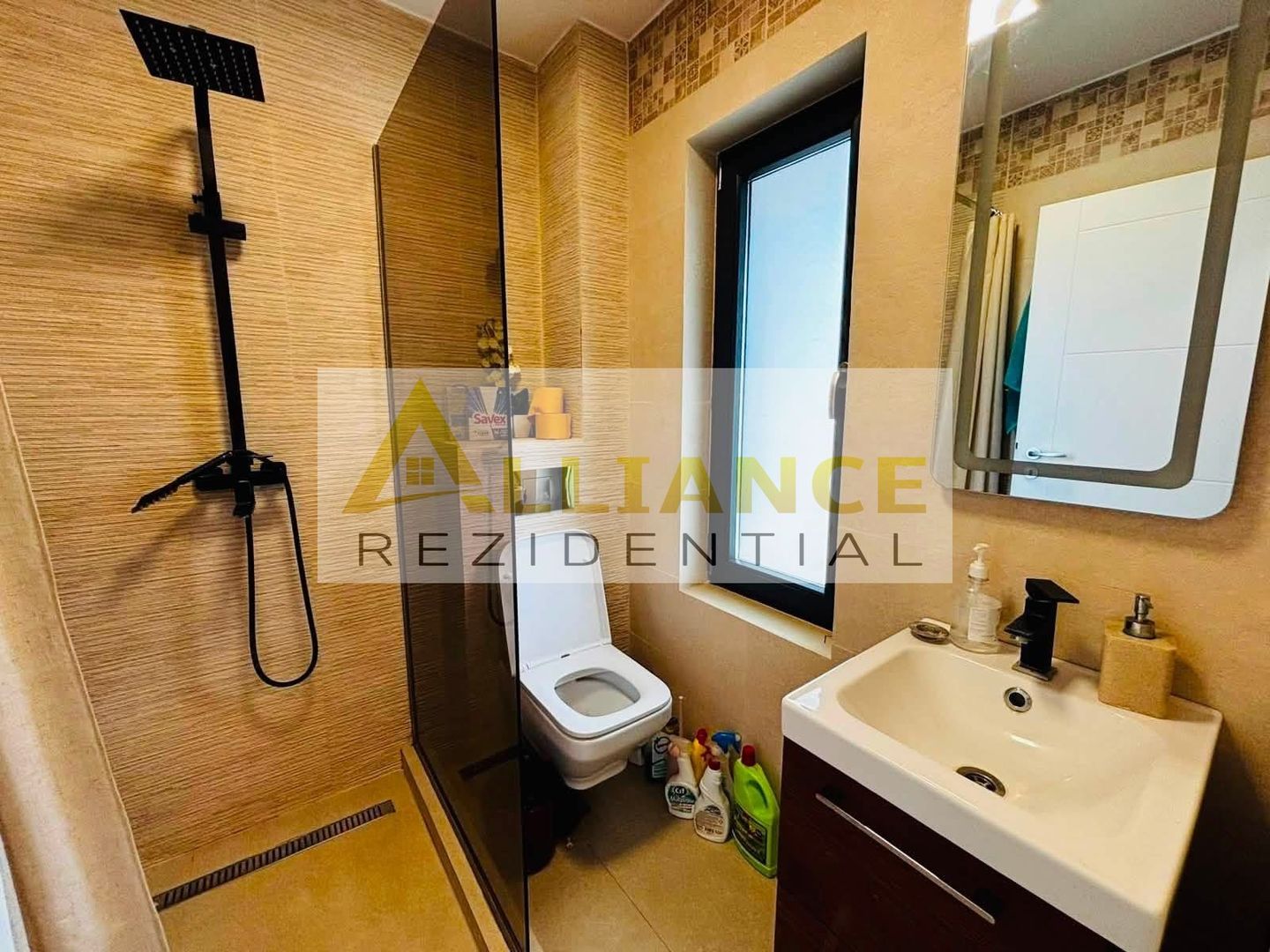 Casă individuală de vânzare în Comuna Berceni, județul Ilfov, complet - Poză 10