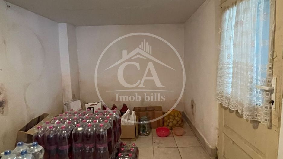 Casa de vanzare cu 4 camere in zona Nufaru,  Oradea - Poză 14