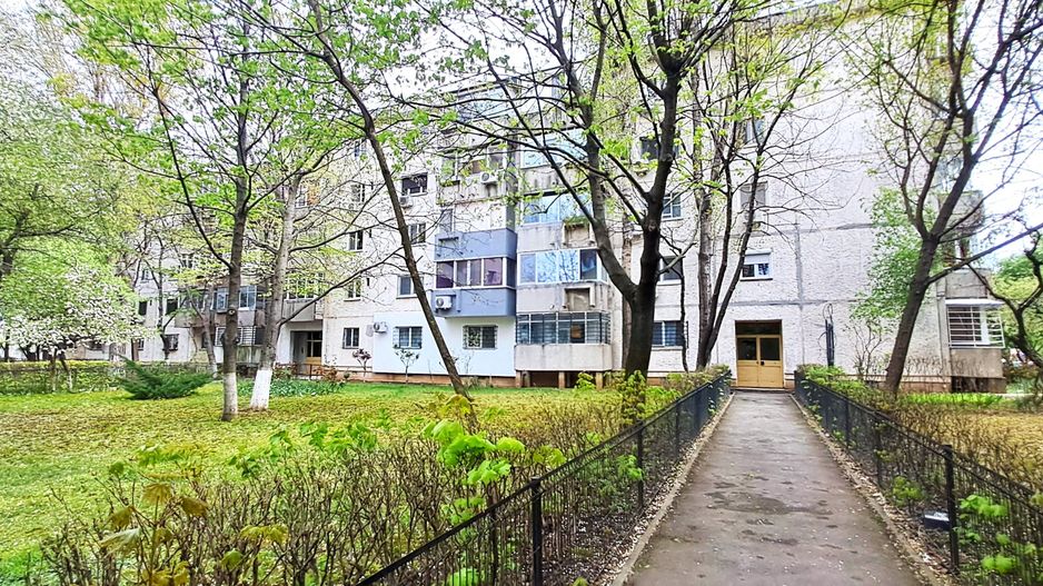 3 cam | Cel mai spatios | Decomandat | Centrala proprie - Poză 1