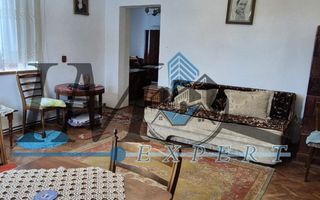 Casa ,curte și gradina.Teren cu 2700 mp. - Poză 2