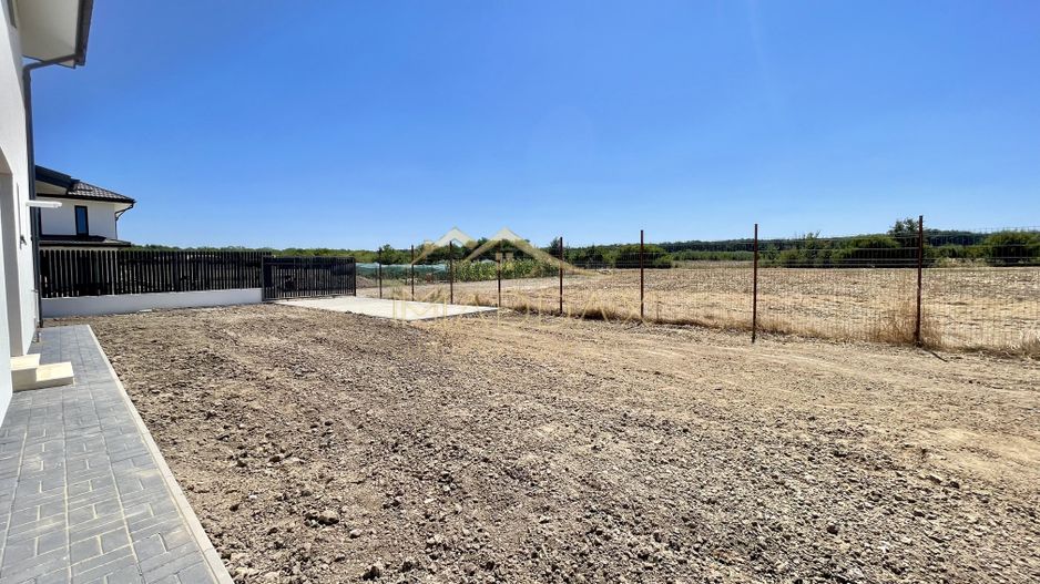 Vila exclusivista_P+1*5 Camere*Teren 704 mp*Langa Padure//Balotesti - Poză 36