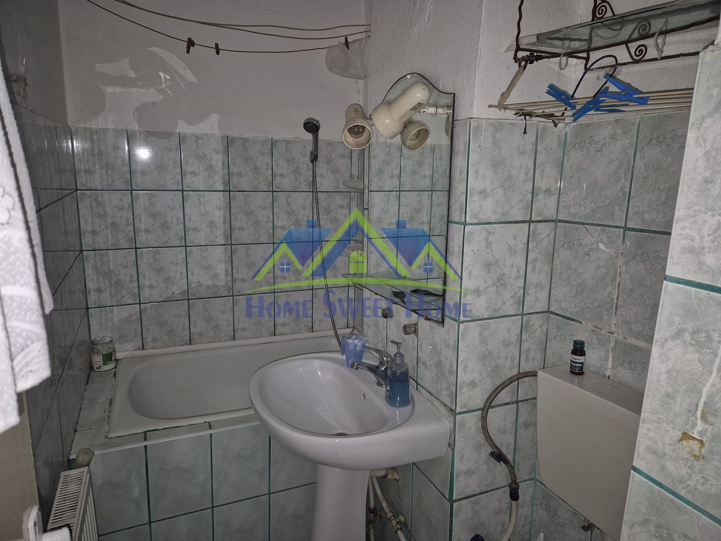 Inchiriez Ap. 2 cam.,semidec, etaj 4 acoperit,C.T, necesita investitii - Poză 7