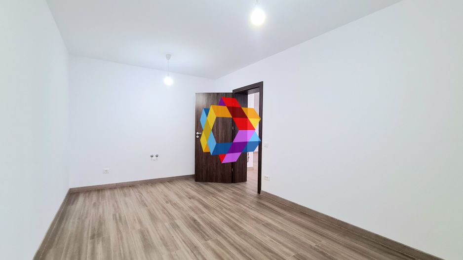 Spatiu comercial de închiriat Brasov - 101 mp # plus-imo.ro - Poză 5