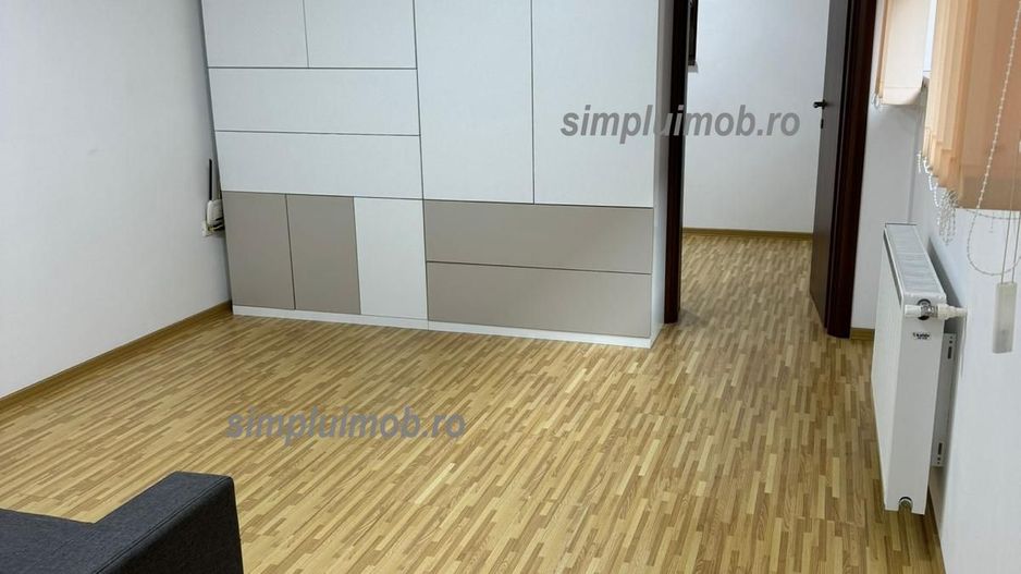 Spatiu birou cladire birouri Metrou Iancului - Poză 1