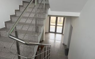 Apartament cu 3 camere in bloc nou - Poză 18