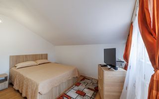 Casă în orașul Pitești - Strada Plopilor - Comision 0 - Poză 4