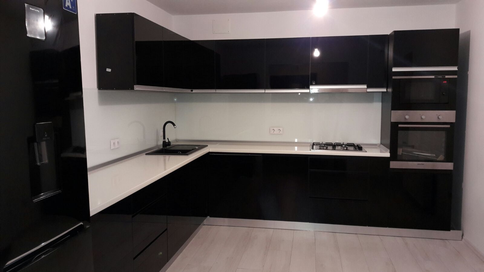 Casa premium cu piscina, panouri solare si teren de 520 mp – Giarmata Vii - Poză 4