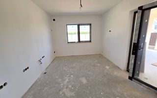 Casa noua, 4 camere, cu predare la cheie, 510 mp teren, Cetate - Poză 9