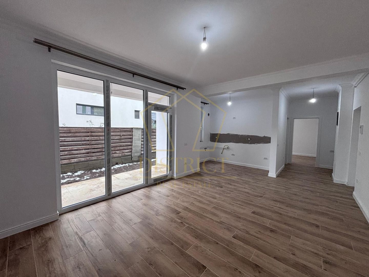 Apartament nou cu 4 camere, terasa 12mp | Dumbravita | CORA - Poză 9