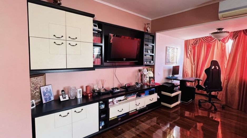 Vand ap 3 camere - Poză 4