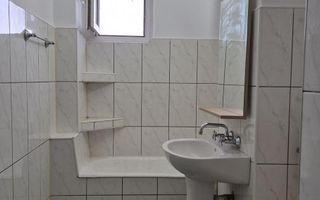 Apartament  spatios 1 camera zona Soarelui - Poză 8
