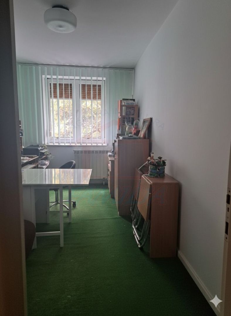 Vanzare apartament cu 3 camere(Neacsu)Micro 19, sup 64 mp, 78.000 euro - Poză 6