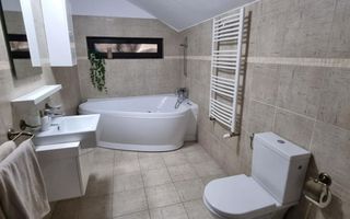 Vila P+1E cu piscina, mobilată si utilată, str. Drumul Negru, Pipera - Poză 11