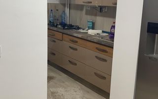 Inchiriez apartament cu 2 camere - Poză 4