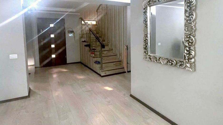 Vila moderna P+1E si teren 350 mp - zona Mazepa 2, clinica Hyperdia - Poză 18