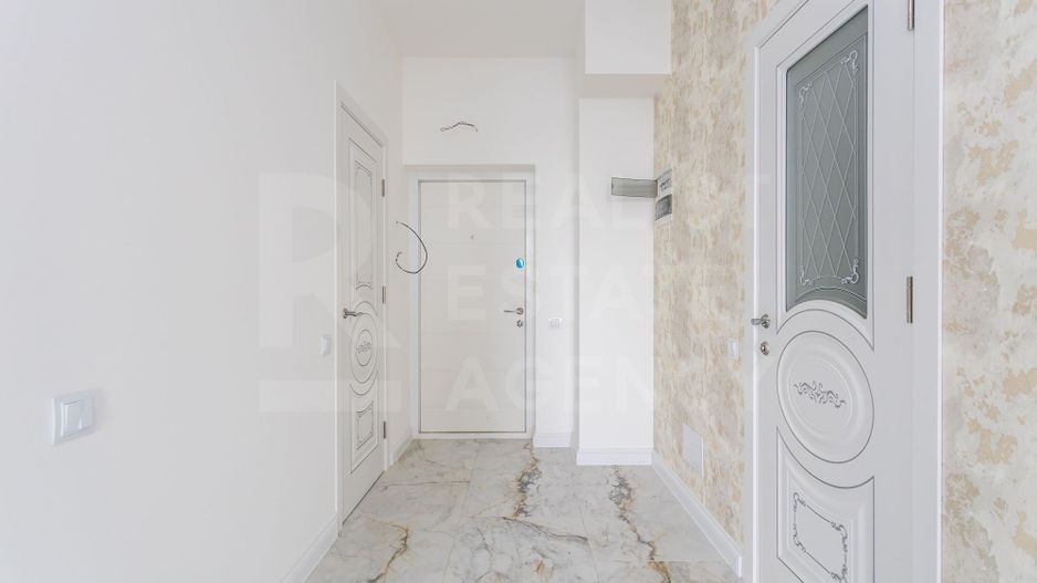 Vânzare, apartament cu 2 camere în Complexul Oasis - Poză 13