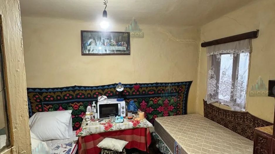 Casă + Spațiu Comercial – Oinacu, 2.658 mp teren - Poză 4