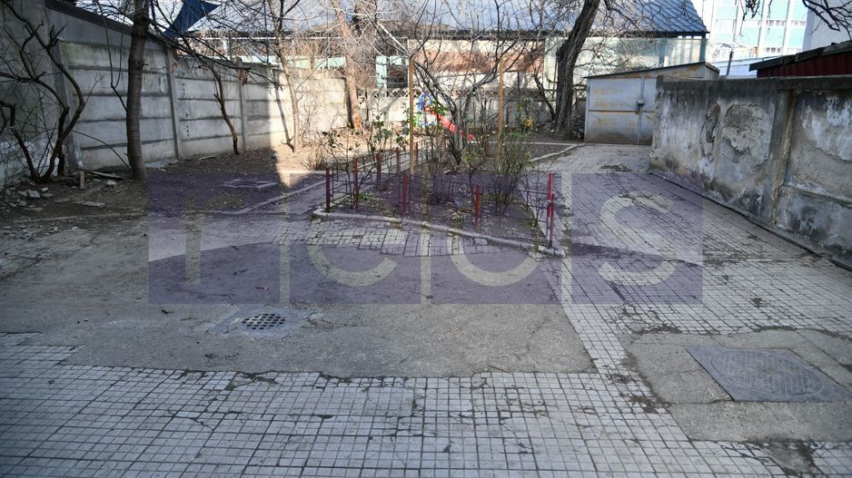 INCHIRIERE| 3 Camere In Vila | CURTE ȘI GARAJ - Poză 22