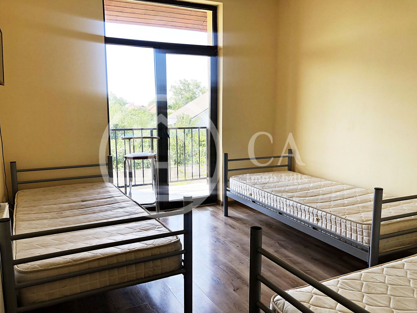 Vila cu 5 camere de inchiriat pentru muncitori in Episcopia, Oradea - Poză 1