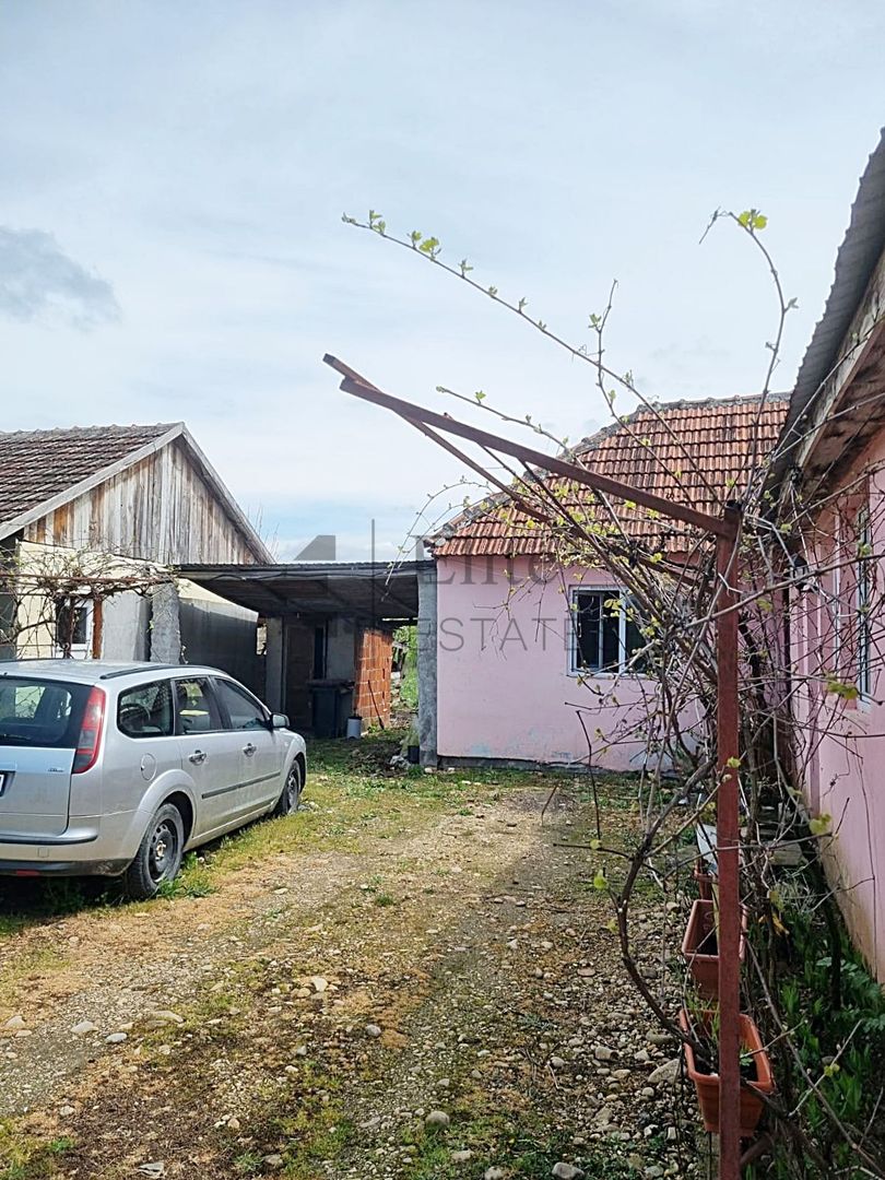 Casa cu teren 1439 mp de vanzare in Gurbediu, Bihor - Poză 9