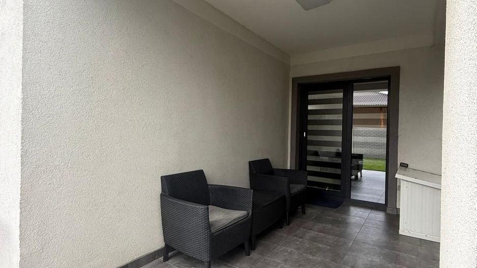 Duplex  5 dormitoare - utilat complet - zona centrala - Dumbravita - Poză 15