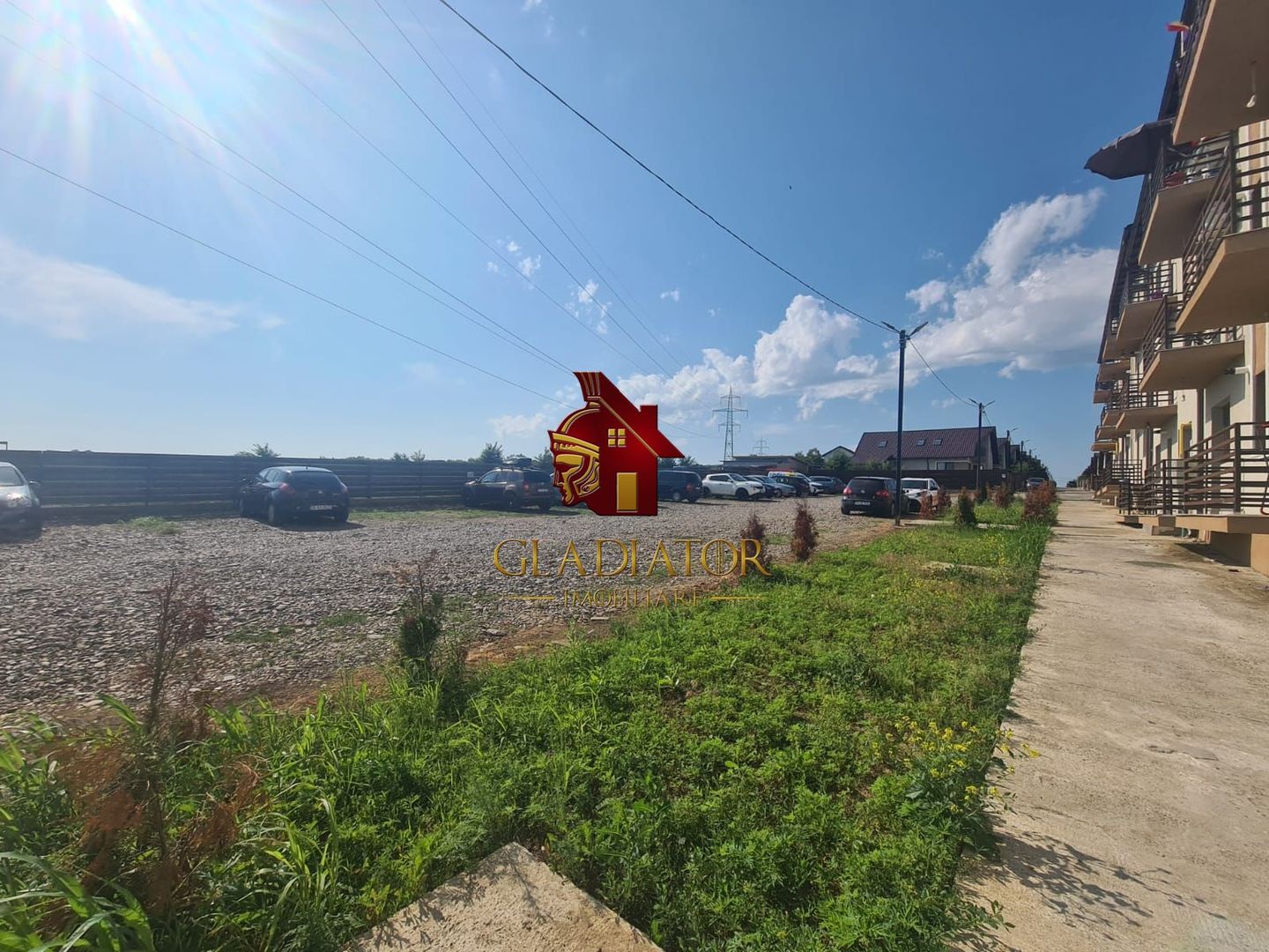 De inchiriat nemobilat Astoria Residence Lunca Cetatuii loc parcare - Poză 2