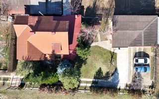 Casa de vanzare in Targoviste - 5 camere, 2 garaje, teren generos - Poză 5