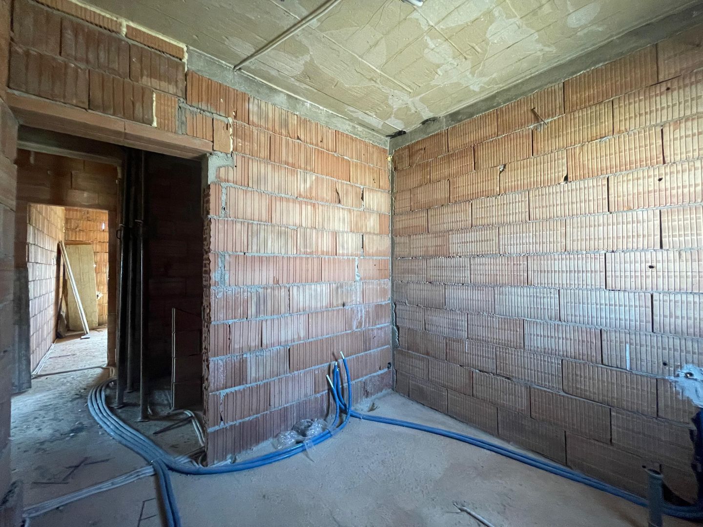 Duplex cu 4 camere - la cheie- Moșnița Nouă - Poză 6