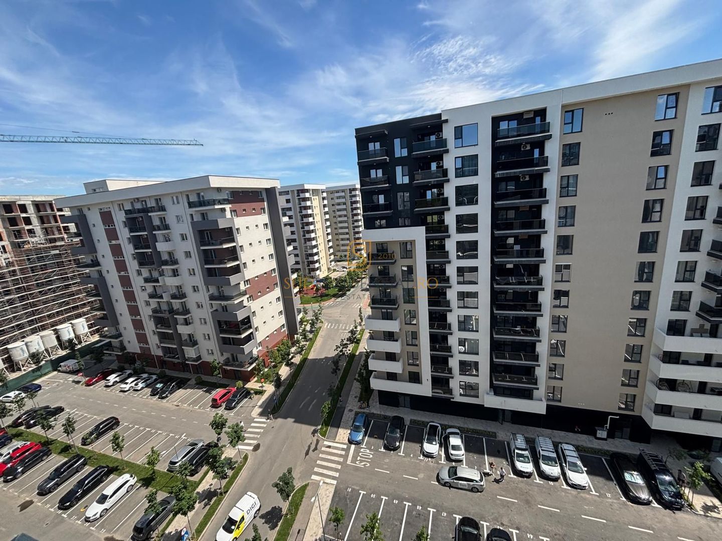 Apartament Premium cu 4 camere și 2 locuri de parcare incluse - Poză 3