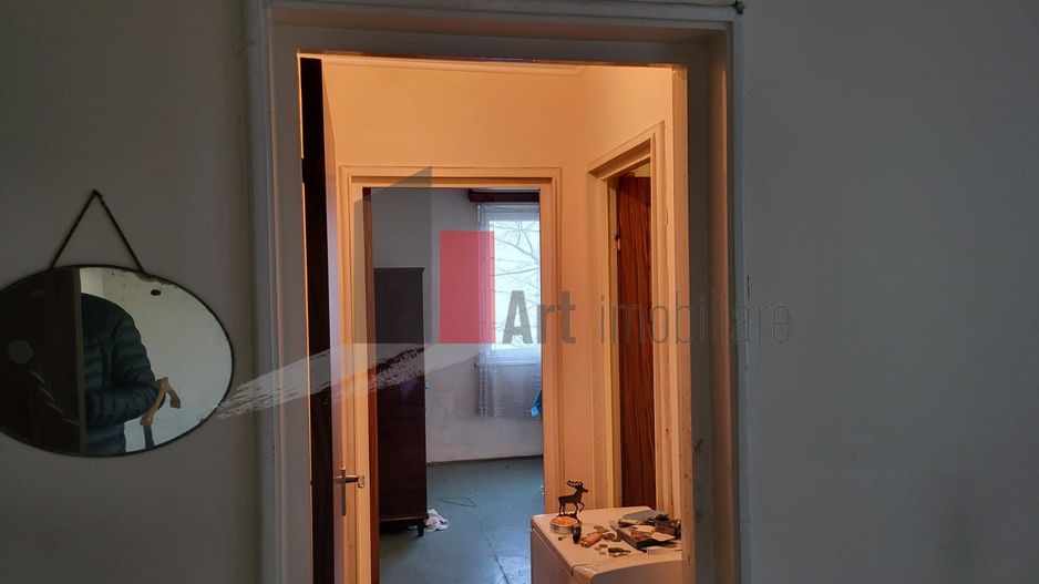 Apartament 3 camere Titan liceul Dante - Poză 1