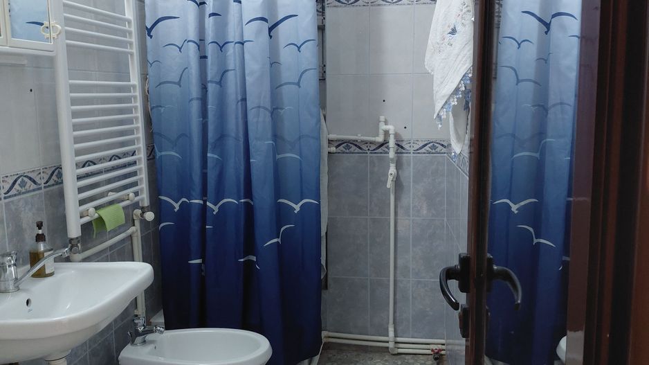 Apartament  1 cam , ICF , mobilat și utilat ideal pentru locuit sau inchiriat - Poză 6