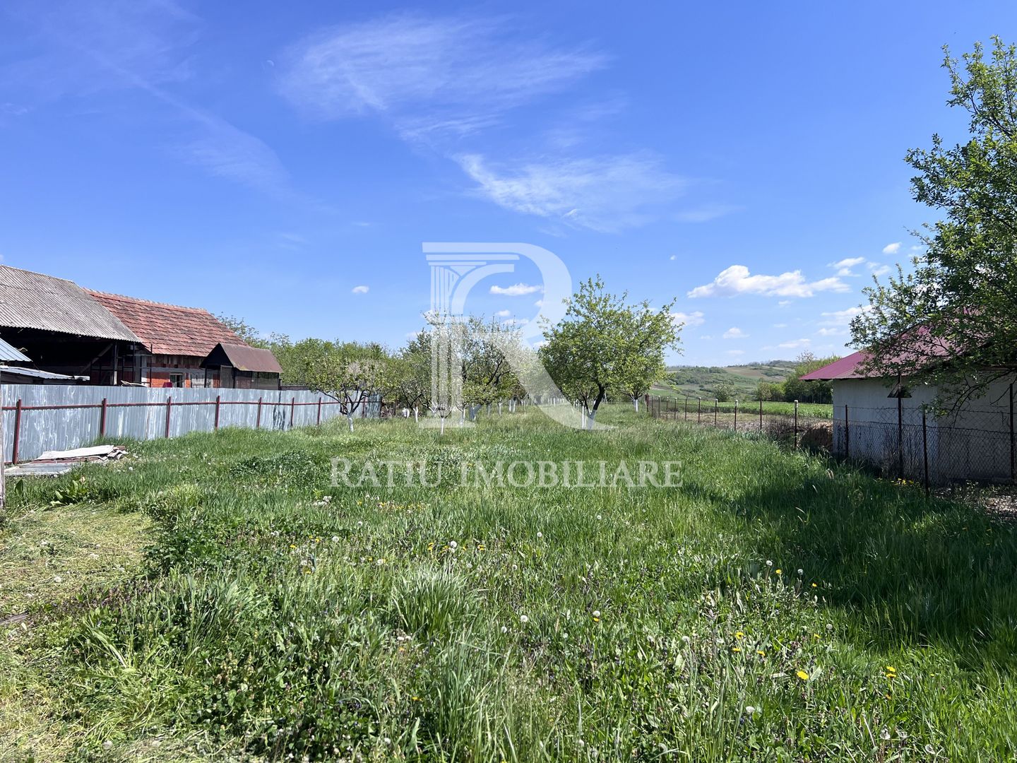 Casă de vacanță + livadă | teren 3000 mp | Chijic | Bihor - Poză 12