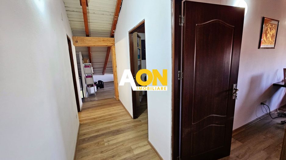 Apartament 4 camere, 2 bai,pretabil pt. birouri, zona ultracentrala - Poză 10