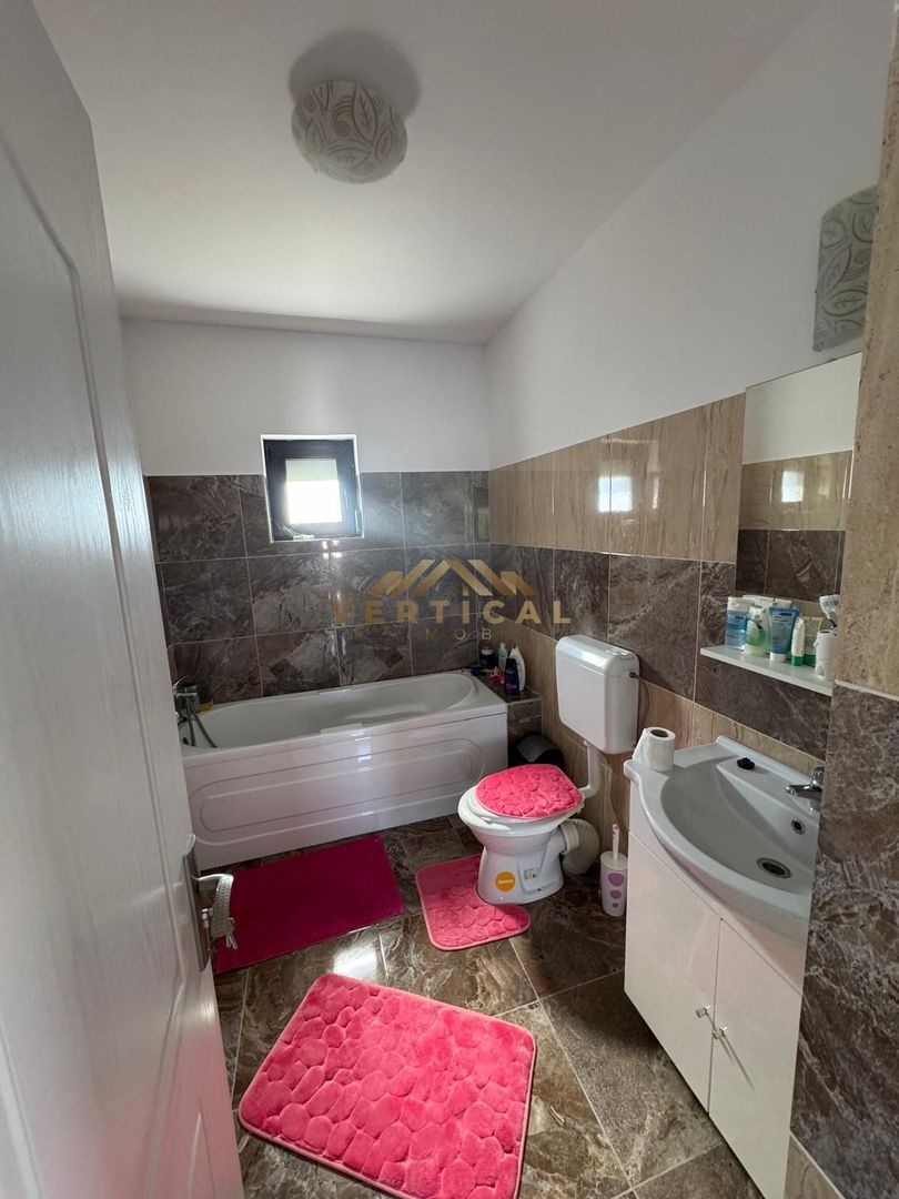 Casa Duplex 3 camere, 175 mp teren, Stadion - Berceni - Poză 3