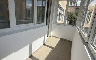 2 camere| Olimpia| apartament superb| balcon inchis| lift| centrala| - Poză 6