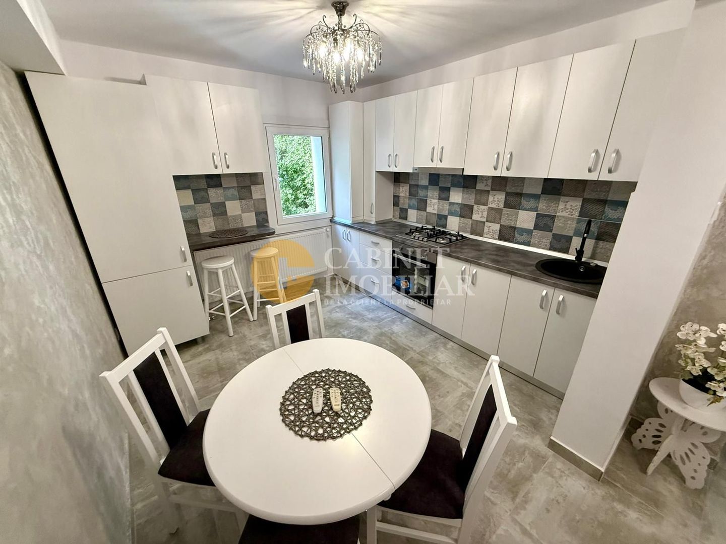 2 Camere Renovat - Etaj 1 - Zona Dacia - Poză 1