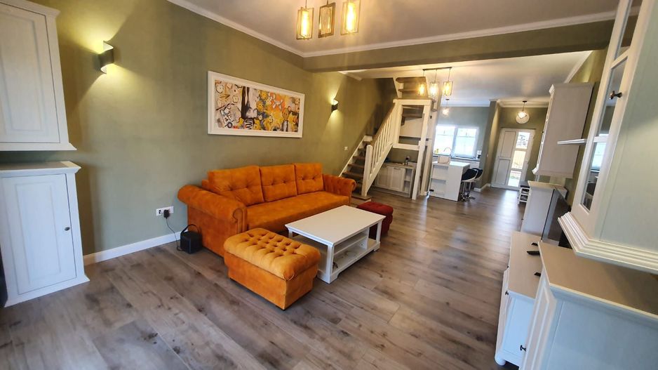 Duplex 4 camere, pozitionare excelenta, la 7 min de Timisoara - Poză 1