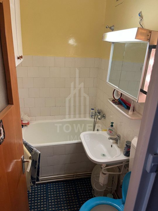 Apartament 3 camere semidecomandat cu balcon Mihai Viteazu - Poză 6