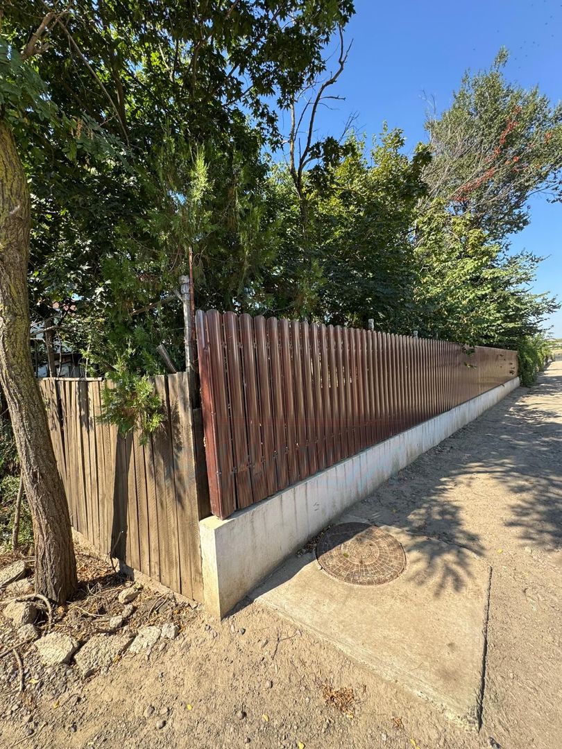 Cabana din lemn+ teren 2000 mp , 105.000 Euro negociabil, zona Metro - Poză 8