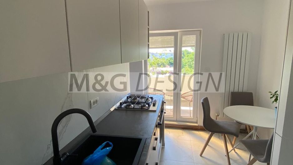 Mircea cel Batran - Bulevardul Cetatii, 2 camere decomandat  renovat - Poză 4